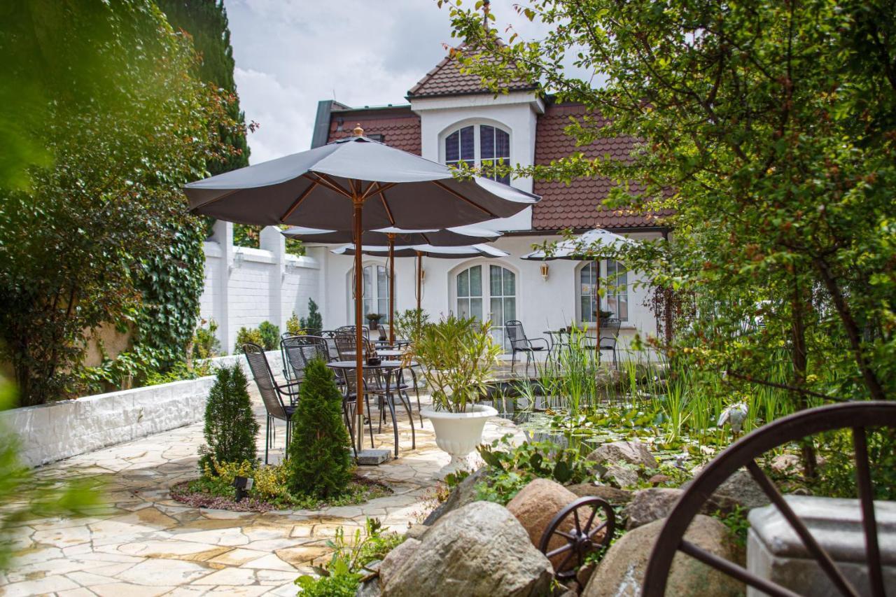 Spreezeit Hotel Luebbenau Exterior photo